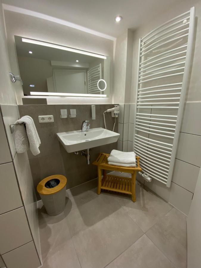 Hotel Pension Haus Talblick Edersee Hemfurth-Edersee ภายนอก รูปภาพ