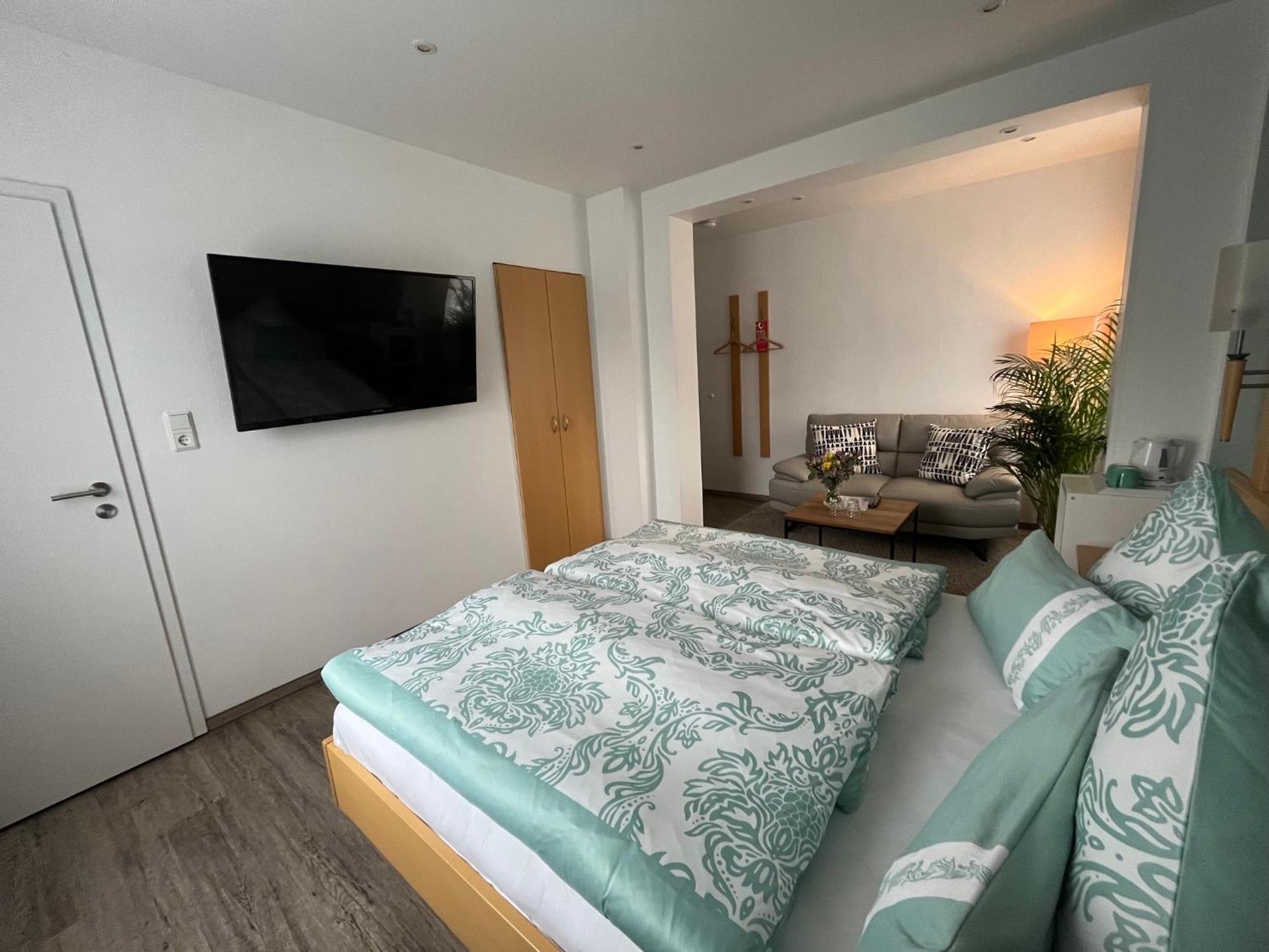 Hotel Pension Haus Talblick Edersee Hemfurth-Edersee ภายนอก รูปภาพ