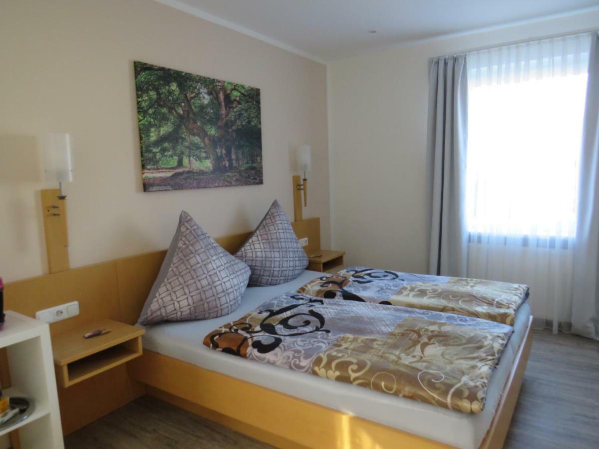 Hotel Pension Haus Talblick Edersee Hemfurth-Edersee ภายนอก รูปภาพ