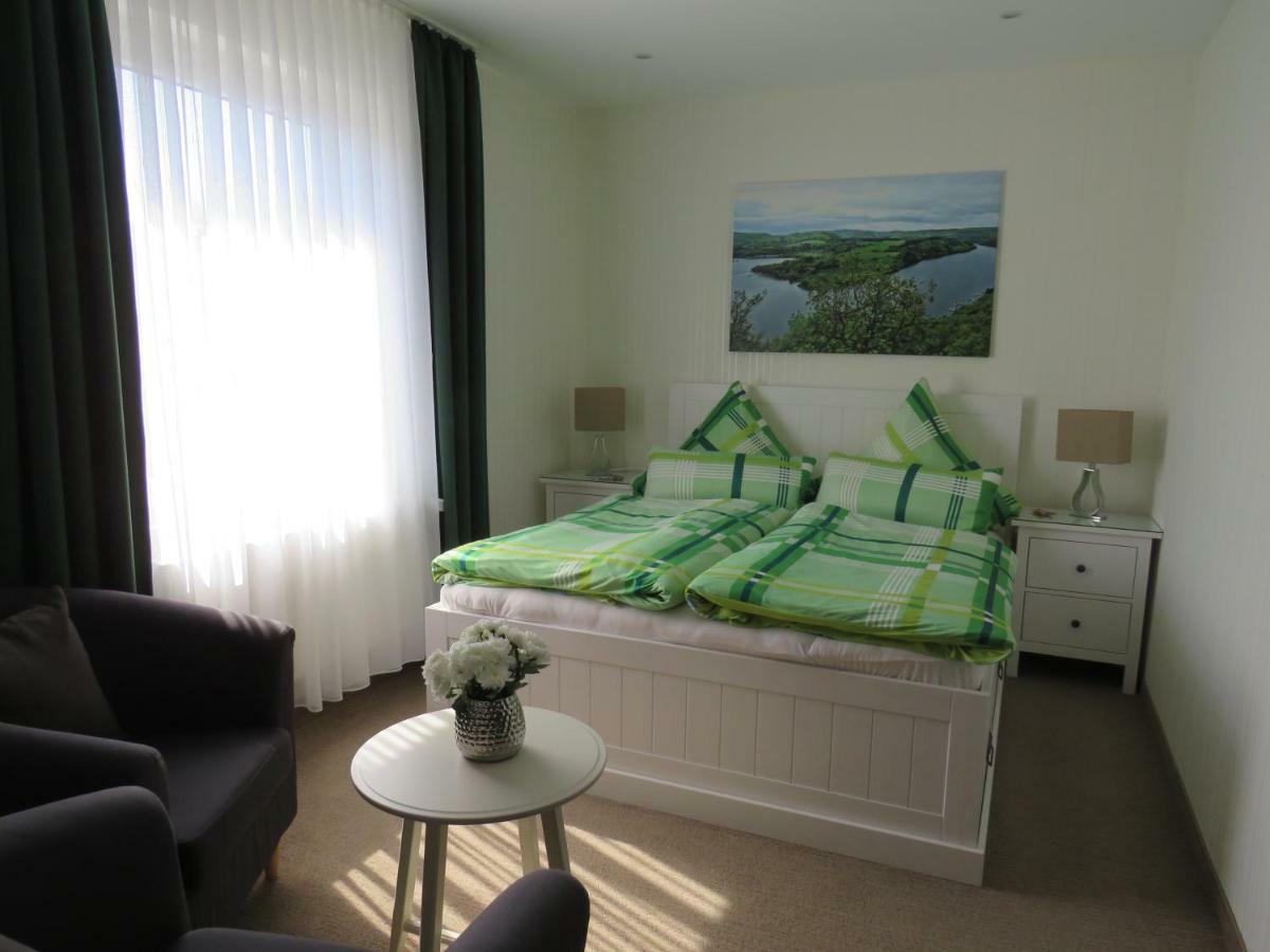 Hotel Pension Haus Talblick Edersee Hemfurth-Edersee ภายนอก รูปภาพ