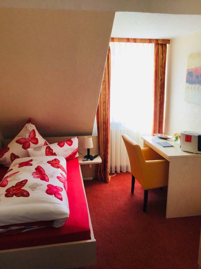 Hotel Pension Haus Talblick Edersee Hemfurth-Edersee ภายนอก รูปภาพ